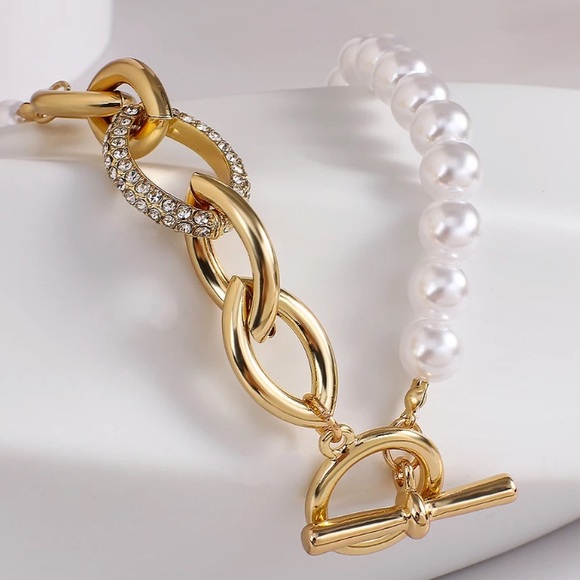 Pearl Gold Plated Necklace - Picture 2 of 4